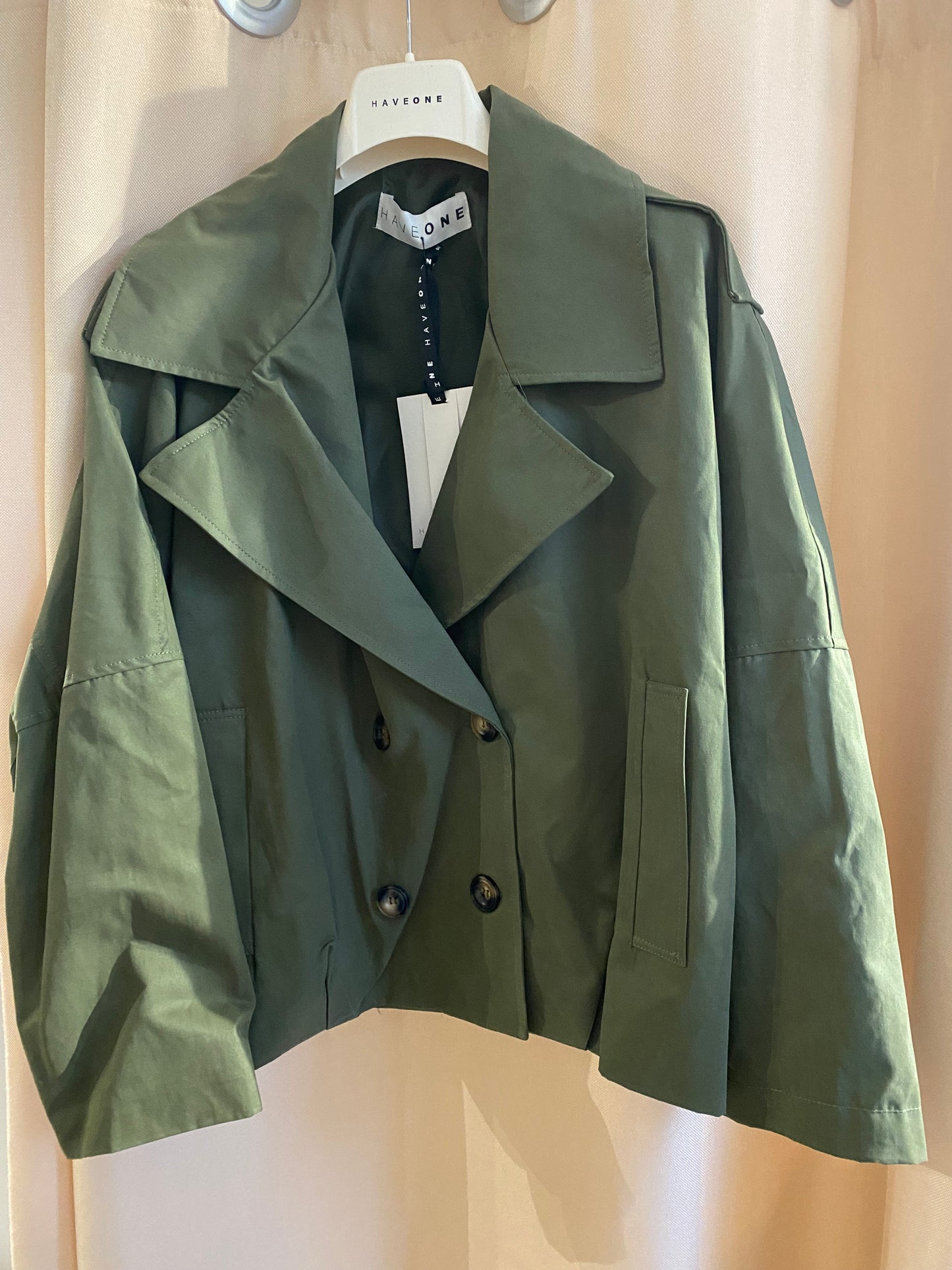 HAVEONE-trench corto