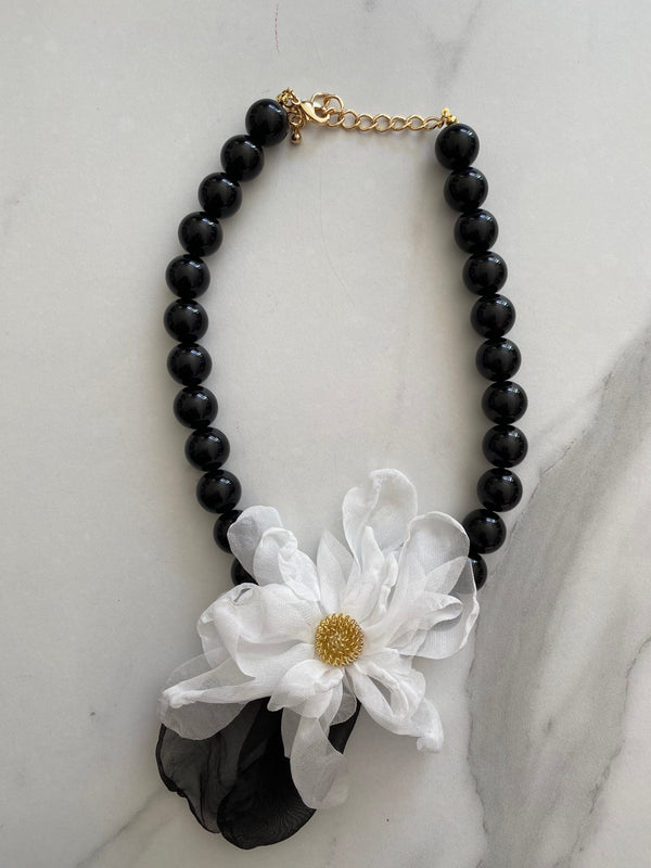 VOGUE-collana fiore