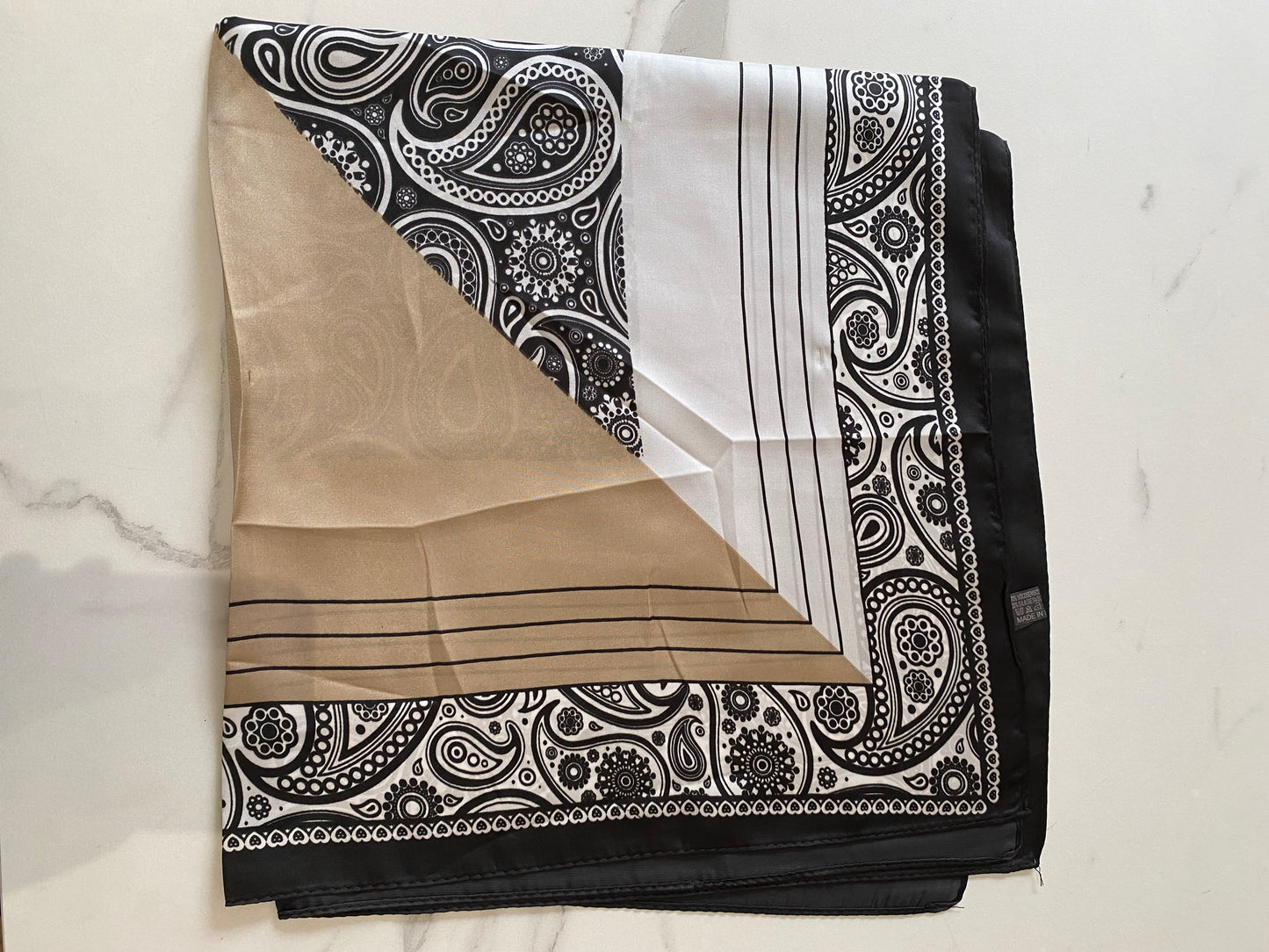 BANDANA CON COLORE