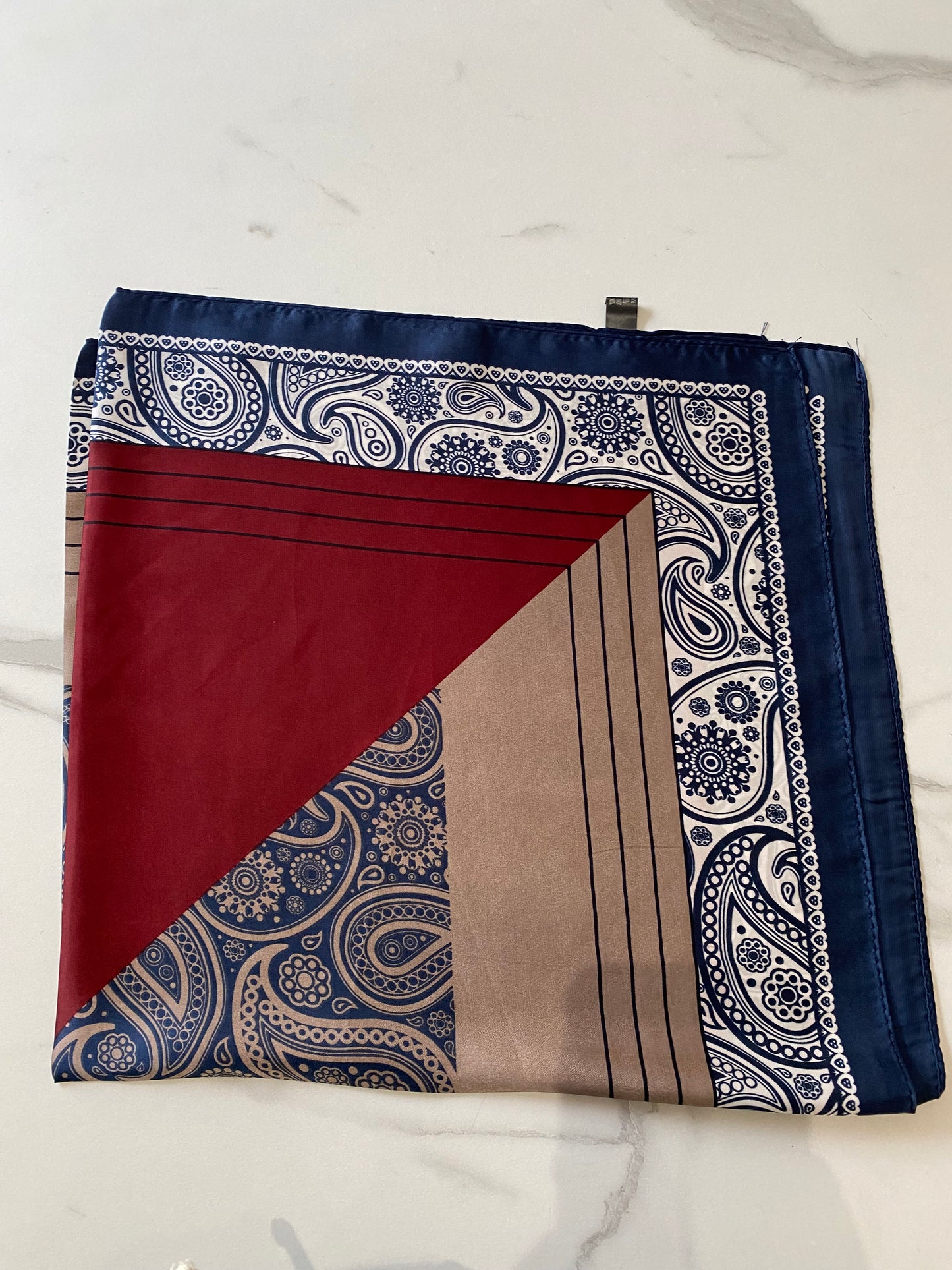 BANDANA CON COLORE