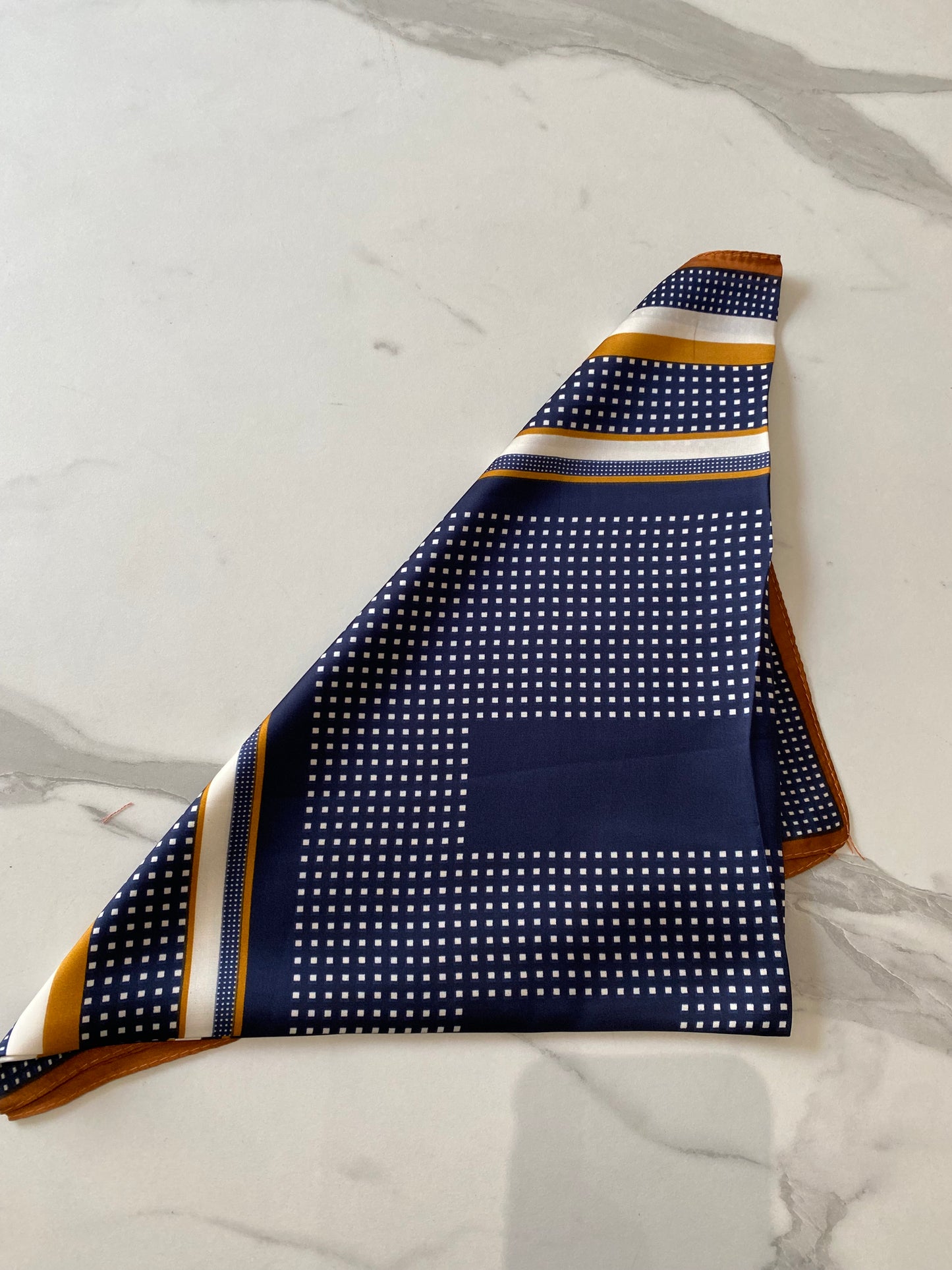 BANDANA QUADRATINI
