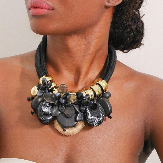 VOGUE-collana con fiore