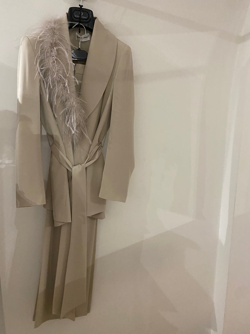ELENA CASALI-tailleur piume