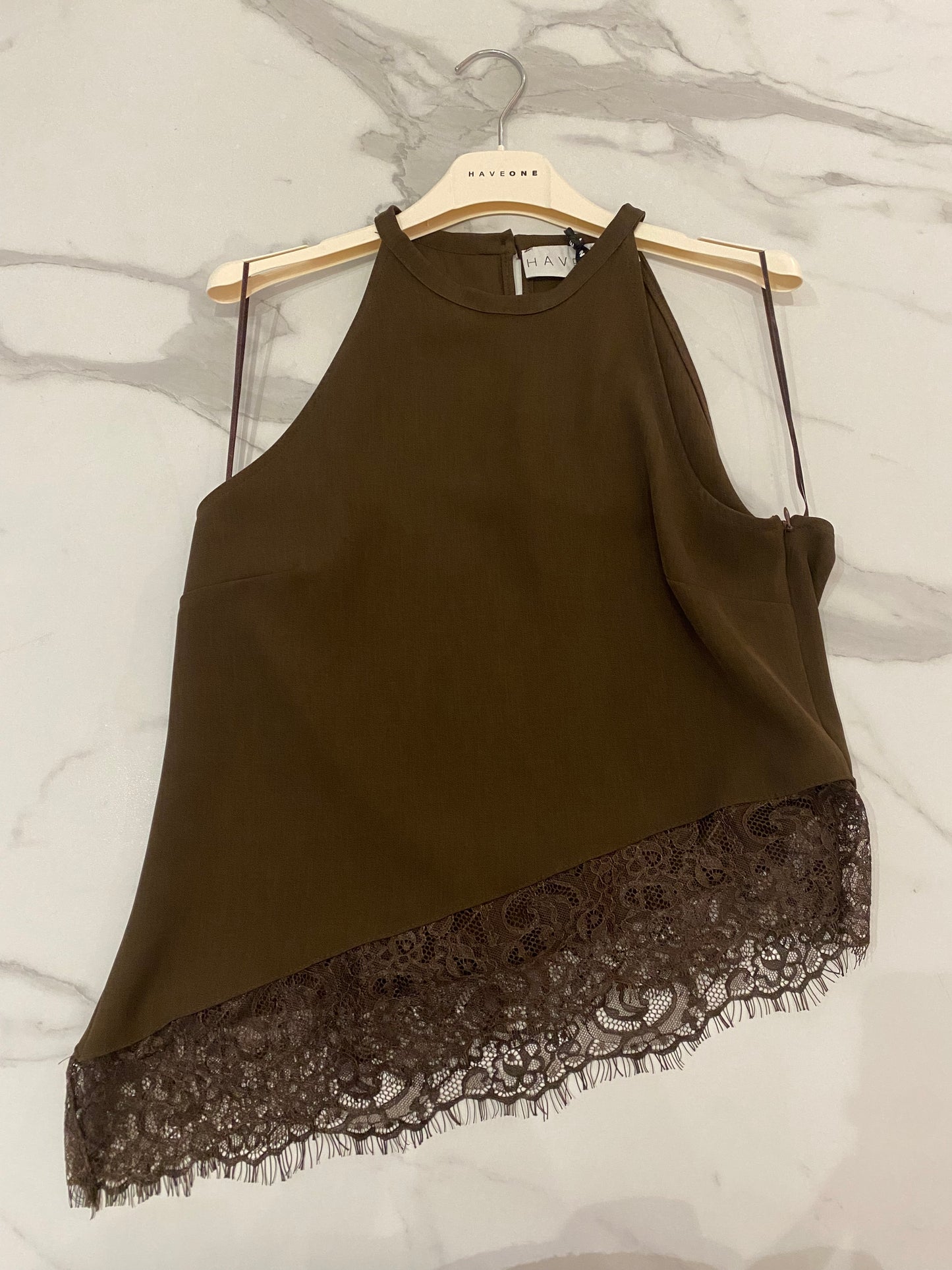 HAVEONE-top con pizzo