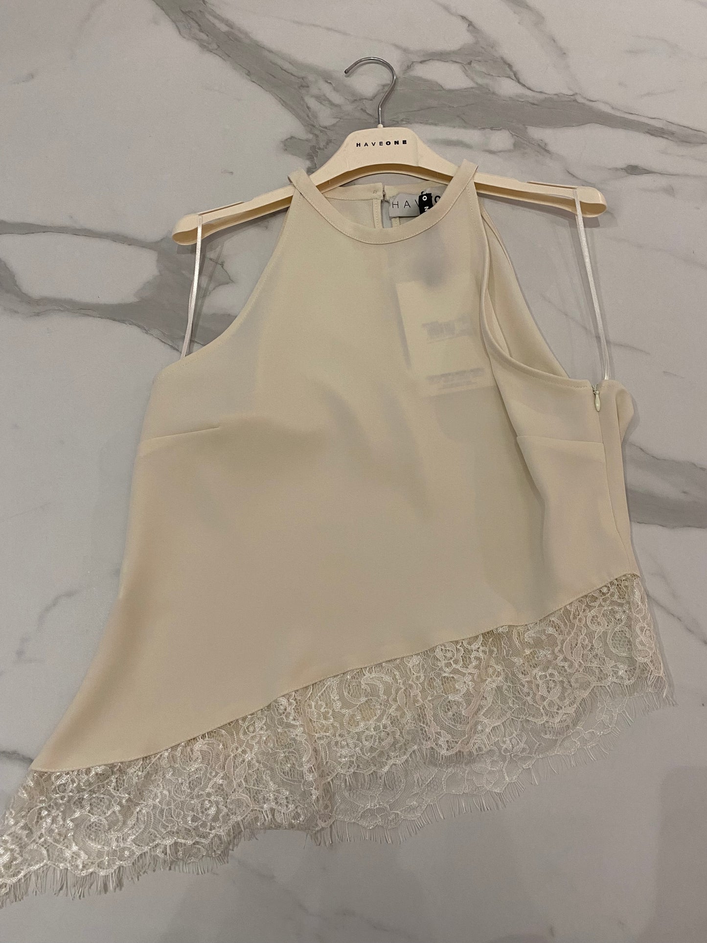 HAVEONE-top con pizzo