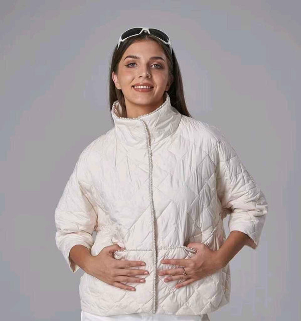VOGUE-cappa con dettagli