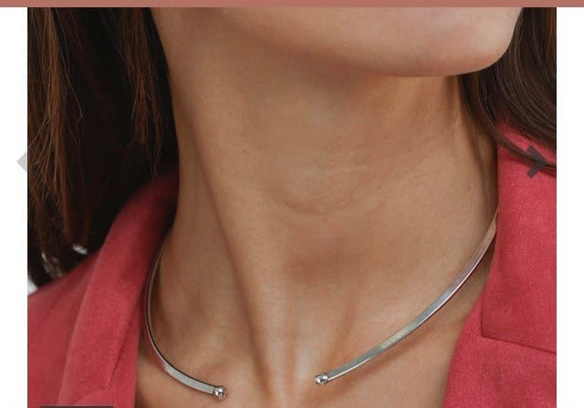 Vestopazzo thin smooth necklace